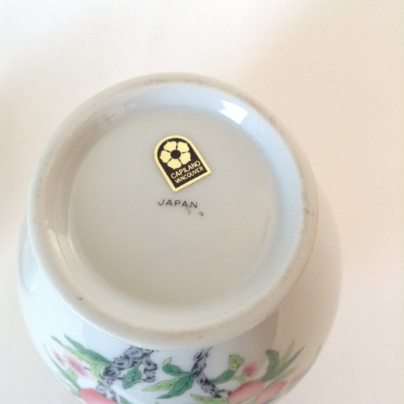 Ginger Jar Made in Japan (Capilano Vancouver Sticker) - Picture 3 of 16